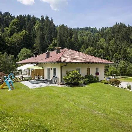 Фермерский дом Appartementhaus Glashuette