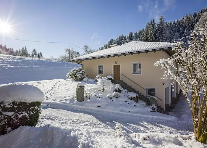 Appartementhaus Glashuette مزرعة للإقامة